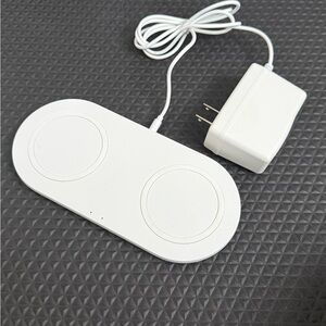 Dual Wireless Charging Pad - White